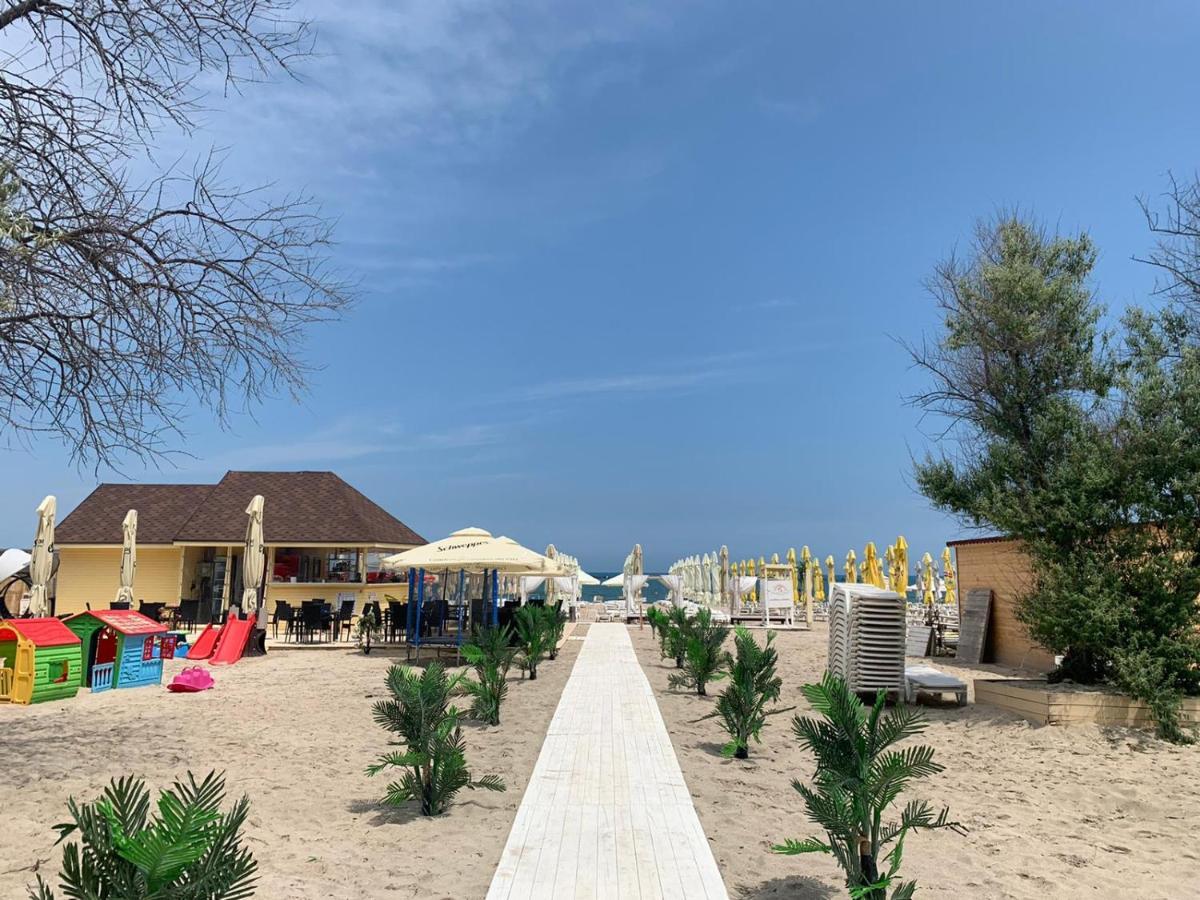 Sunrise Mamaia Apartment ภายนอก รูปภาพ